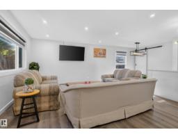 67 Henry Av Nw, Edmonton, AB T5A2X6 Photo 10