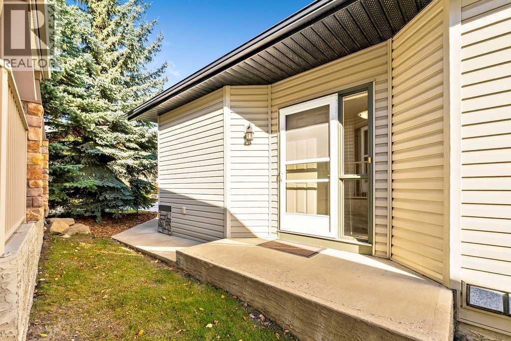 31 Springbank Terrace SW photo 42