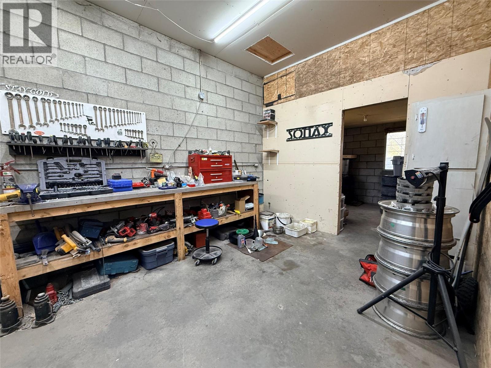 7272 19th Street, Grand Forks - Image 1