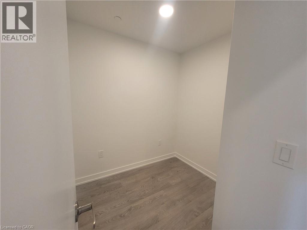 740 WHITLOCK Avenue Unit# 515, Milton — photo 9