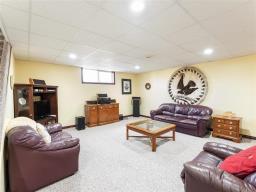 205 Limousin Avenue, St Clements, MB R1A2A8 Photo 31