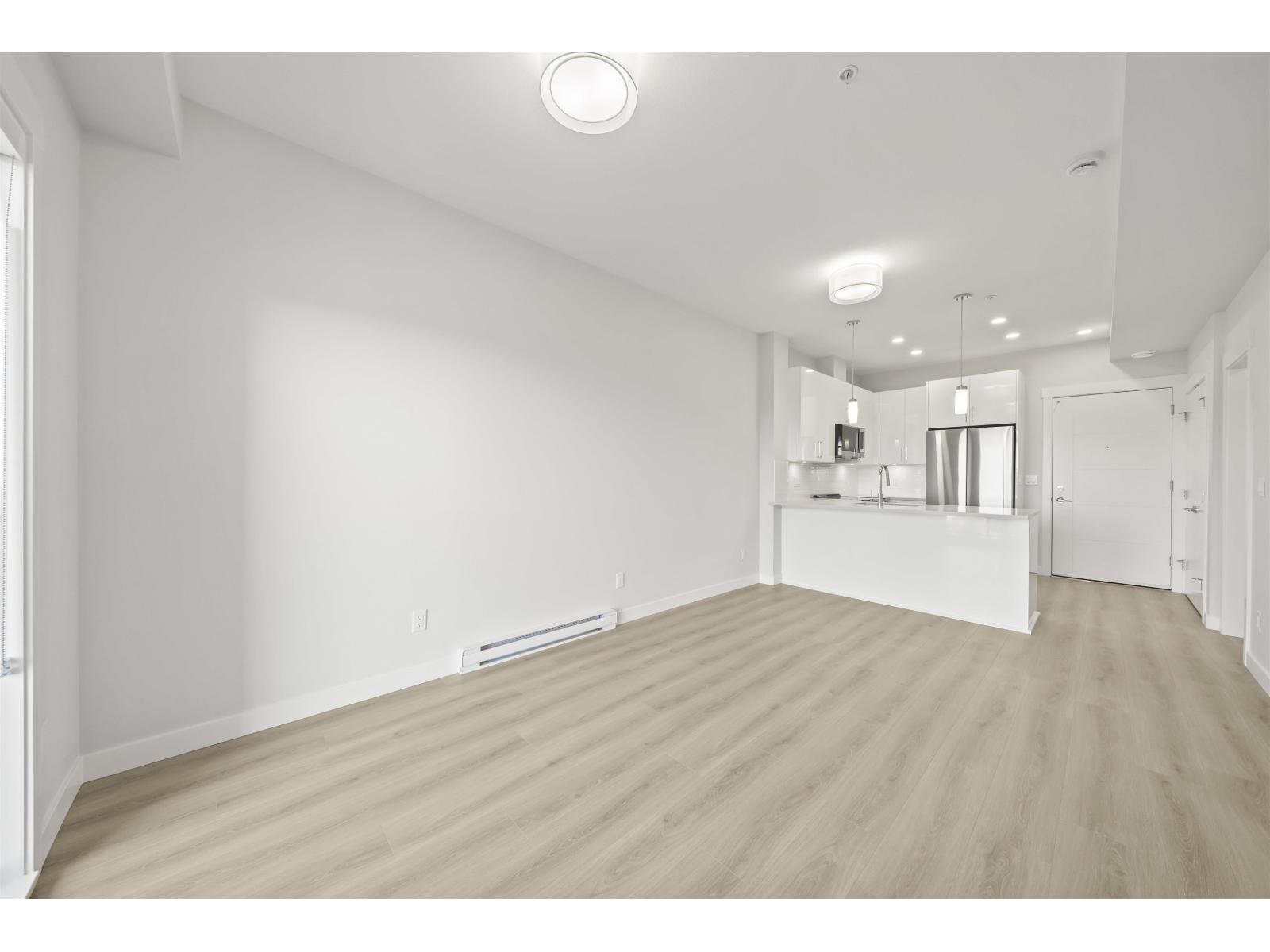 613 8423 CEDAR STREET, Mission - Image 1