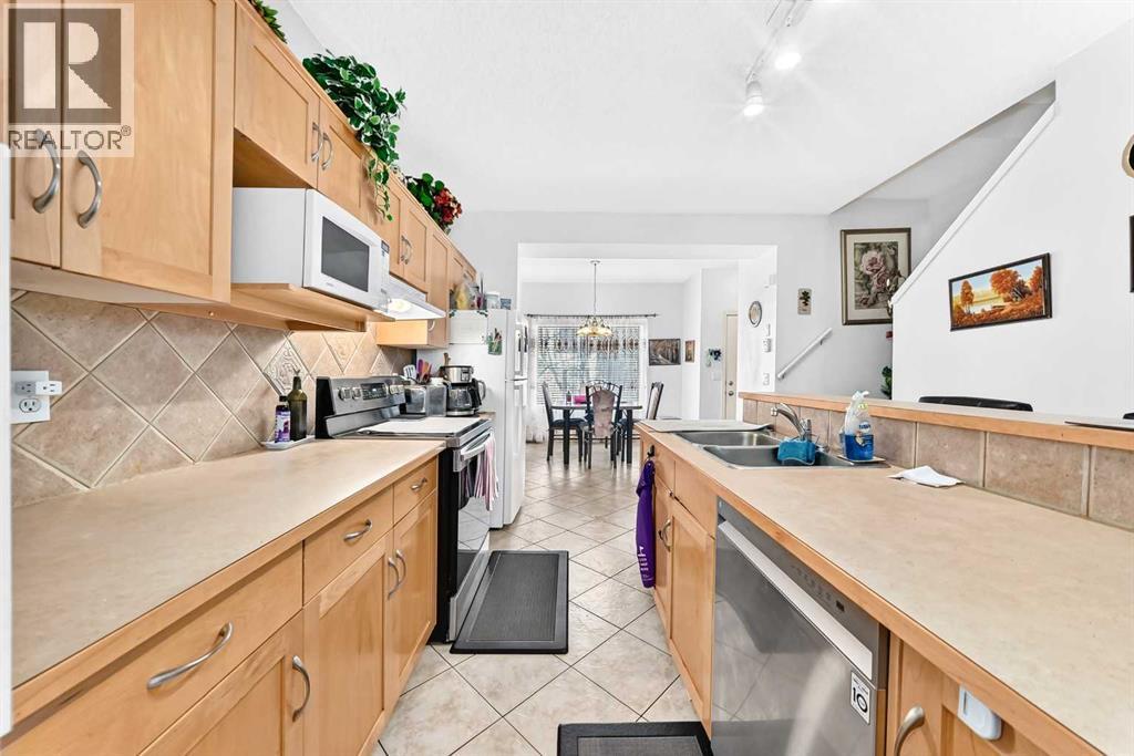 227 Bridlewood View SW, Calgary — photo 13