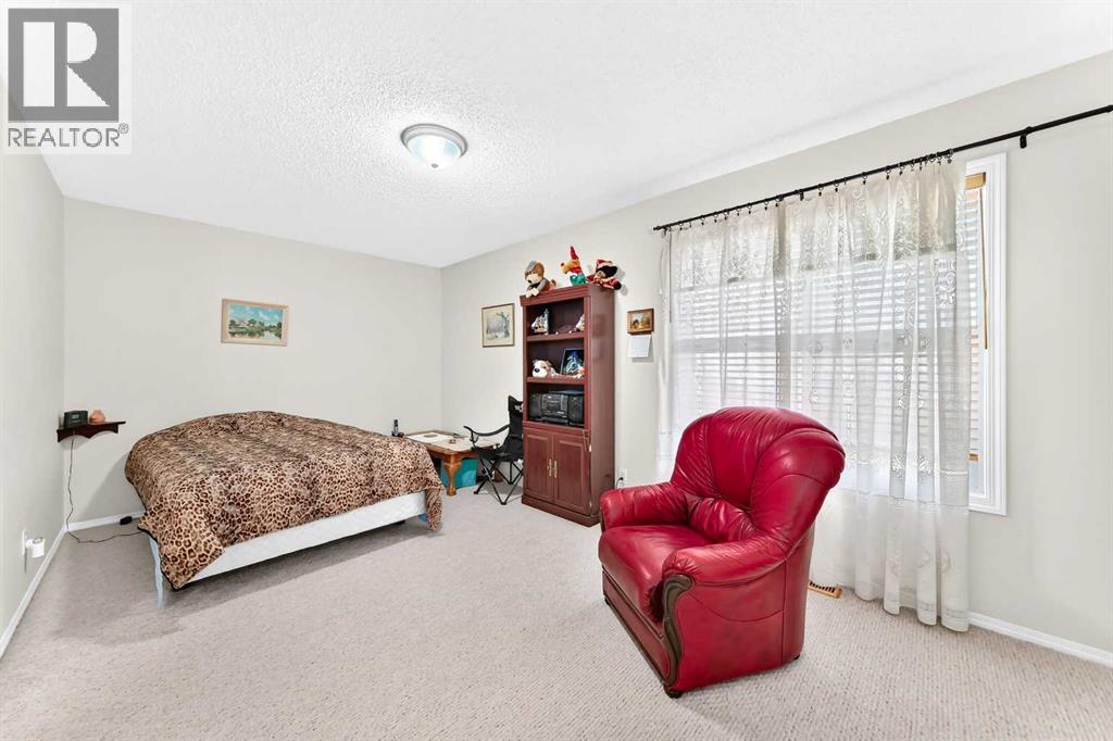 227 Bridlewood View SW, Calgary — photo 25