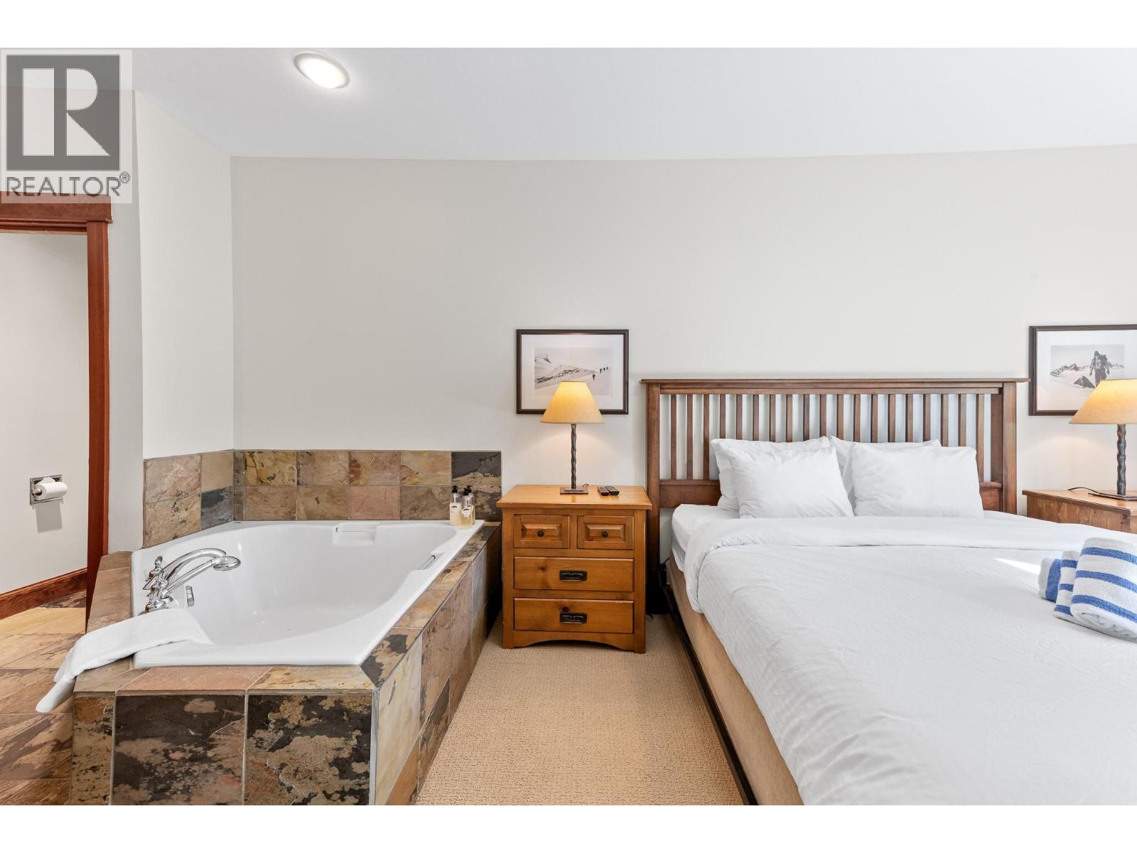 4559 TIMBERLINE Crescent Unit# 526B, Fernie - Image 1