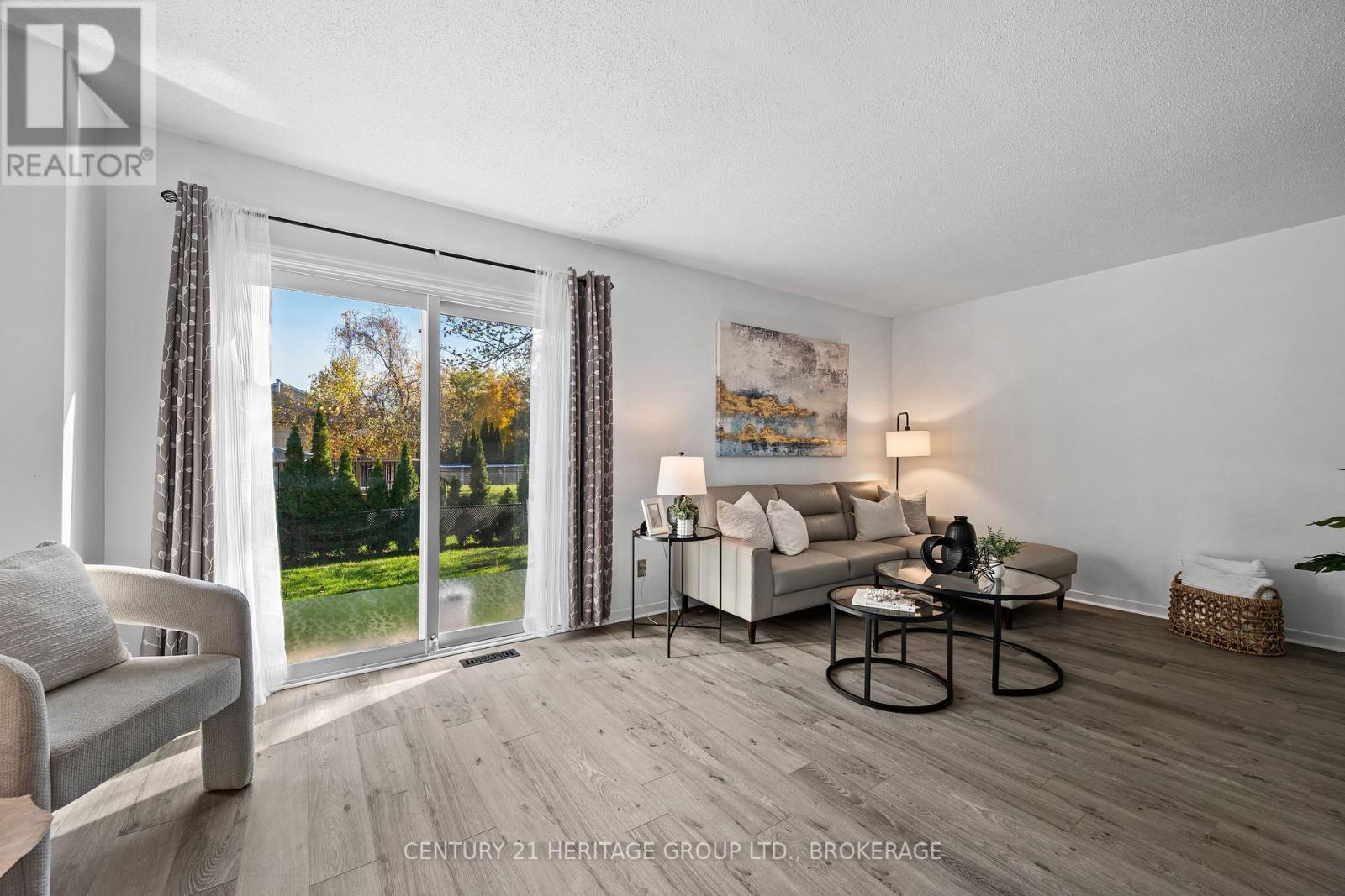 257 MELANIE AVENUE, Kingston (East Gardiners Rd) — photo 10