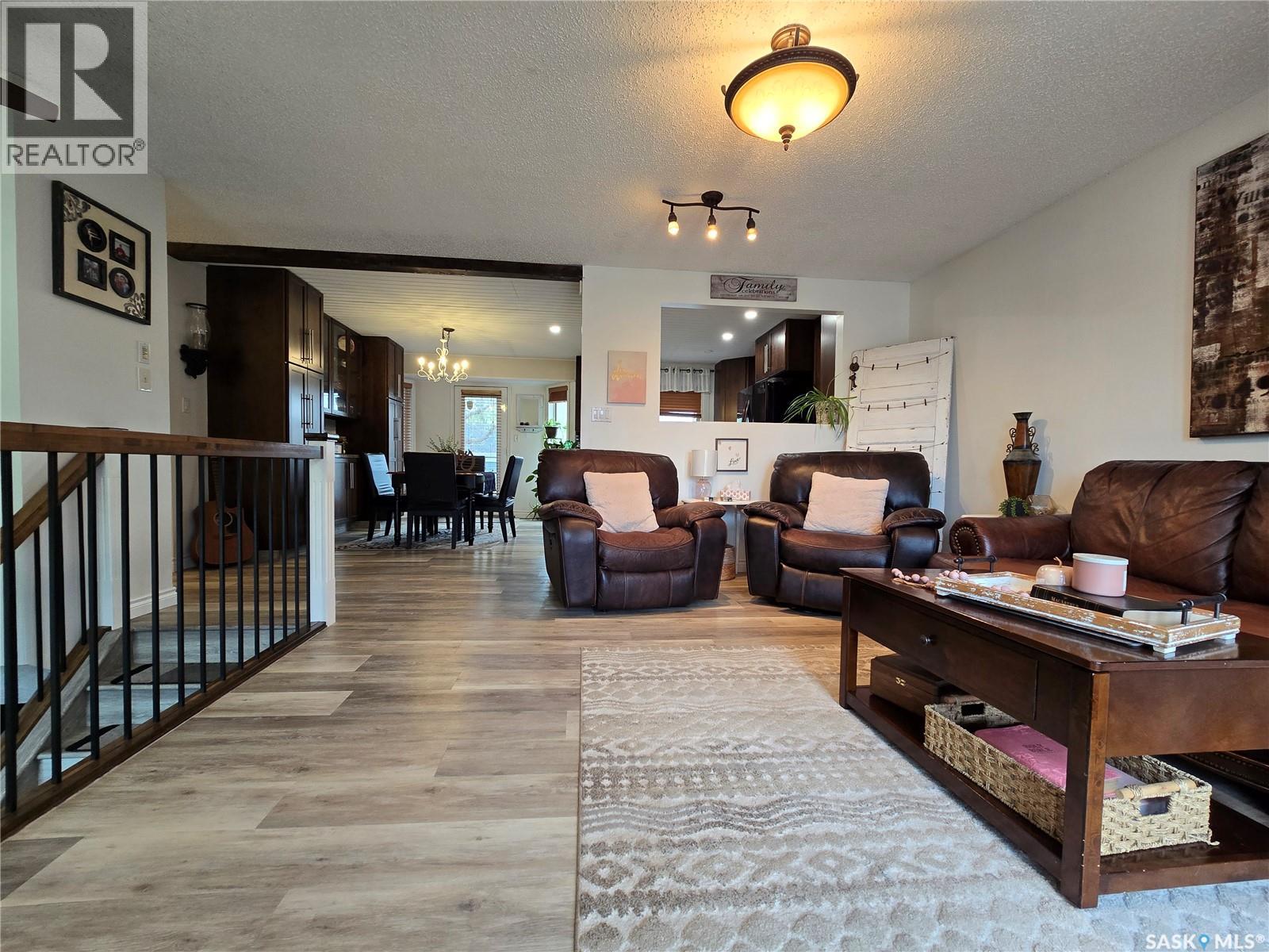 236 BEAN CRESCENT, Weyburn — photo 11