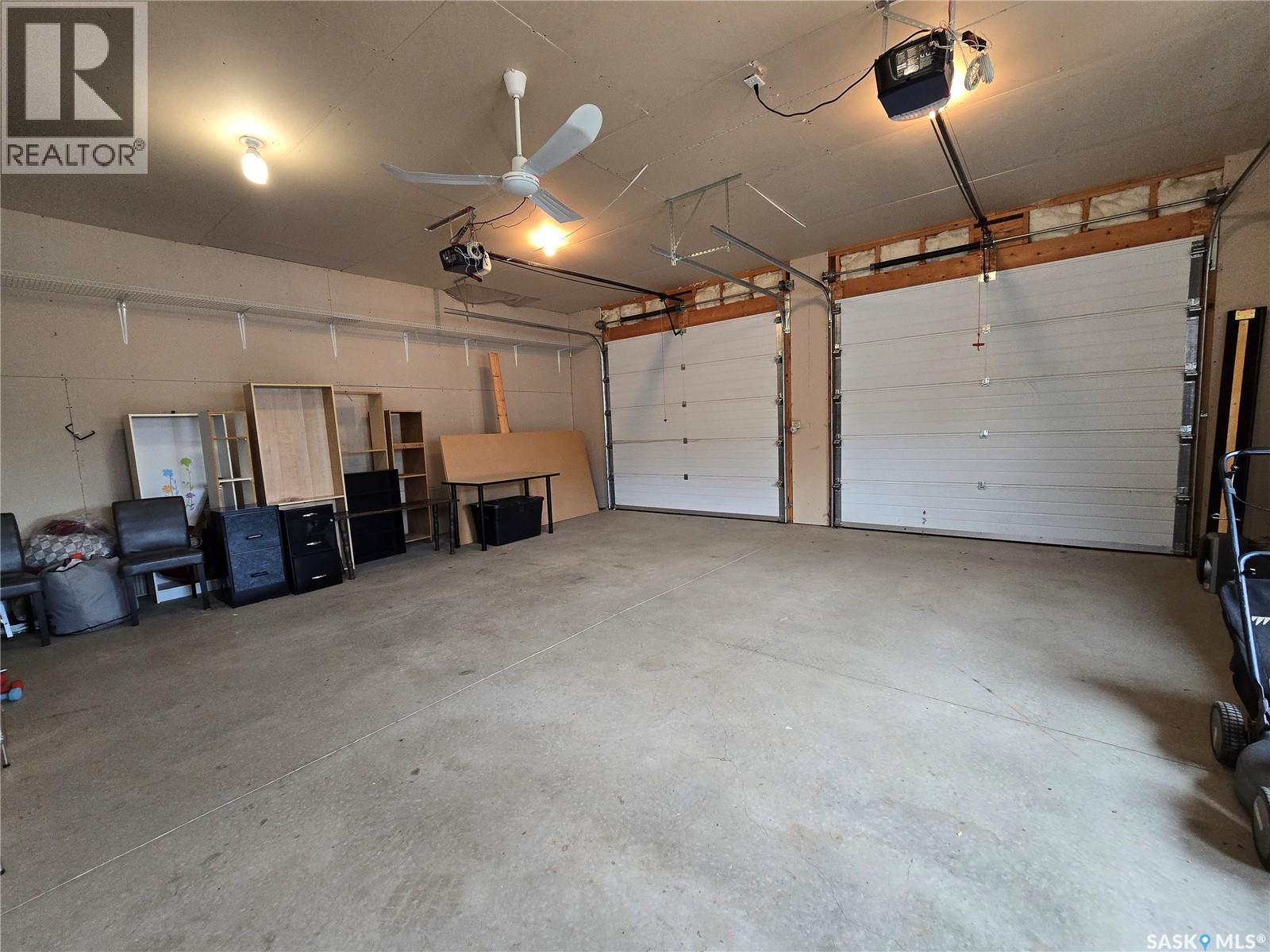 236 BEAN CRESCENT, Weyburn — photo 28