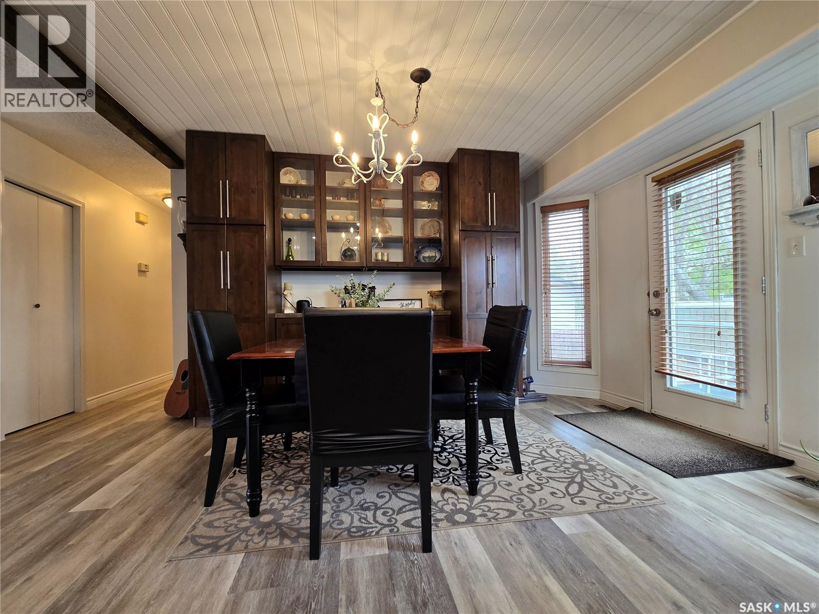 236 BEAN CRESCENT, Weyburn — photo 7