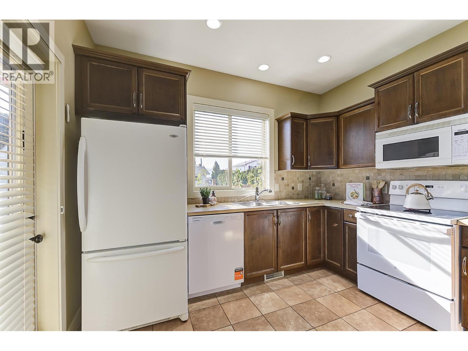  3843 Sonoma Pines Drive, Westbank