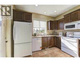 3843 Sonoma Pines Drive, Westbank, BC V4T2Z5 Photo 16