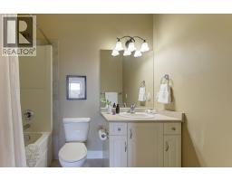 3843 Sonoma Pines Drive, Westbank, BC V4T2Z5 Photo 25