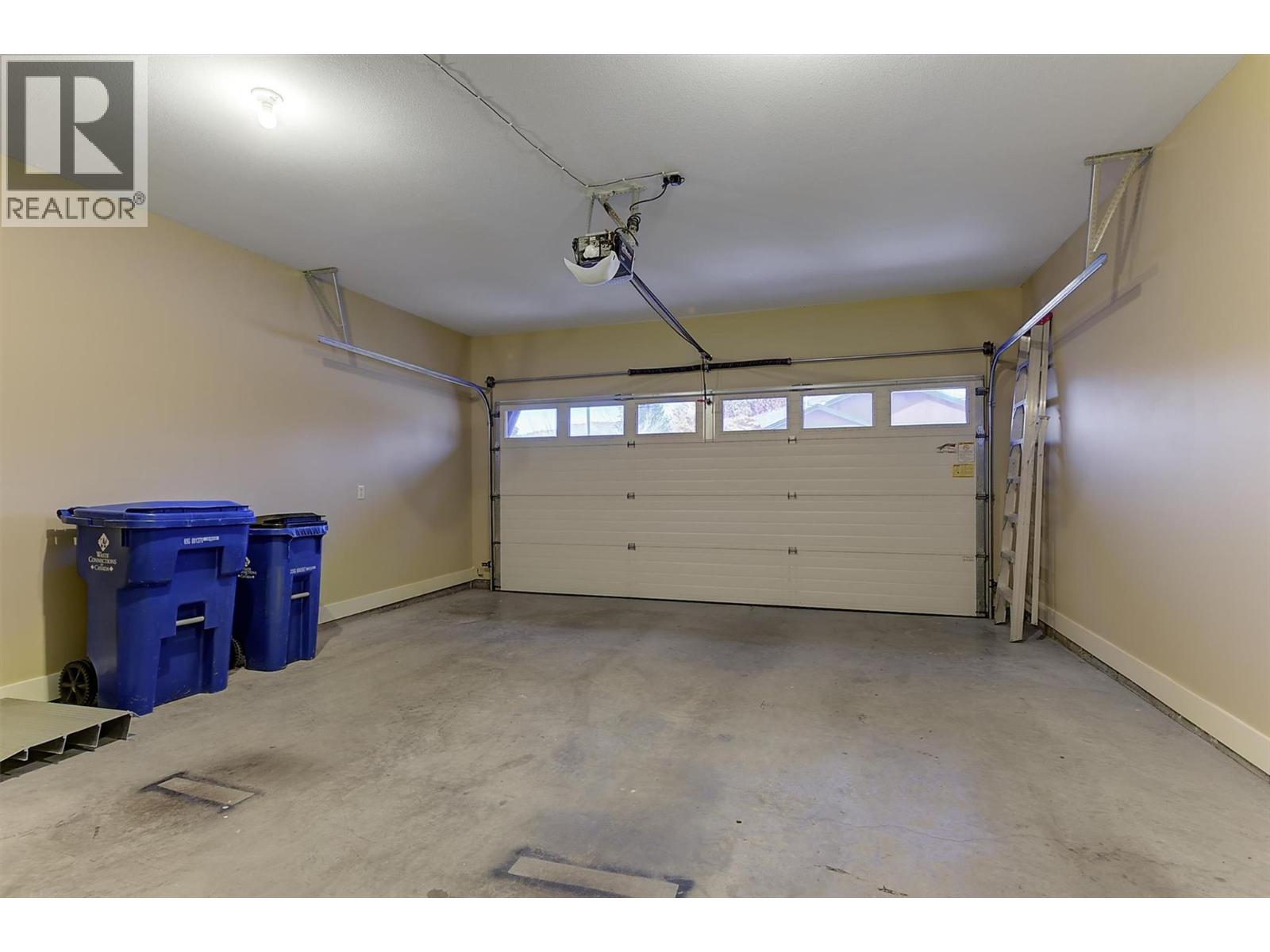  3843 Sonoma Pines Drive, Westbank
