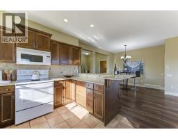 3843 Sonoma Pines Drive, Westbank, BC V4T2Z5 Photo 17