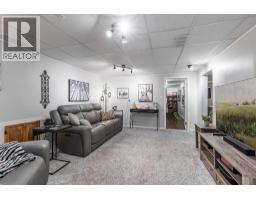1654 10 Avenue Ne, Medicine Hat, AB T1A6G5 Photo 25