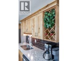 1654 10 Avenue Ne, Medicine Hat, AB T1A6G5 Photo 15