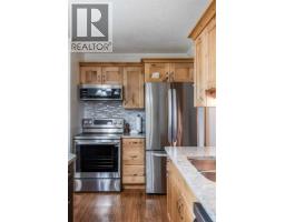1654 10 Avenue Ne, Medicine Hat, AB T1A6G5 Photo 16
