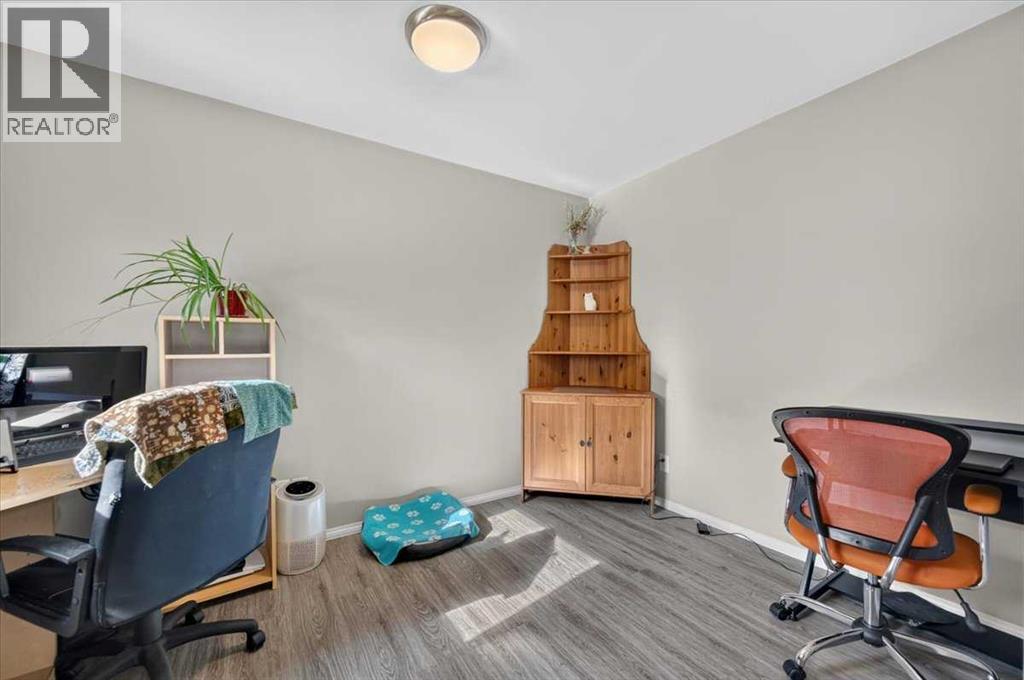 8331 33 Avenue NW photo 30