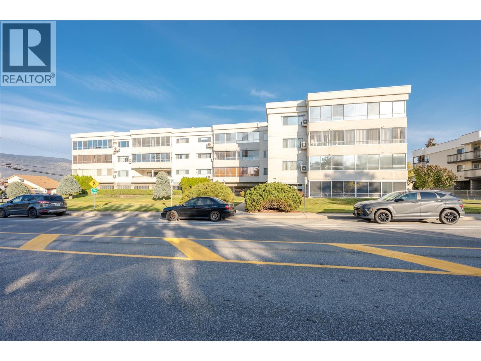 204 195 Warren Avenue West, Penticton