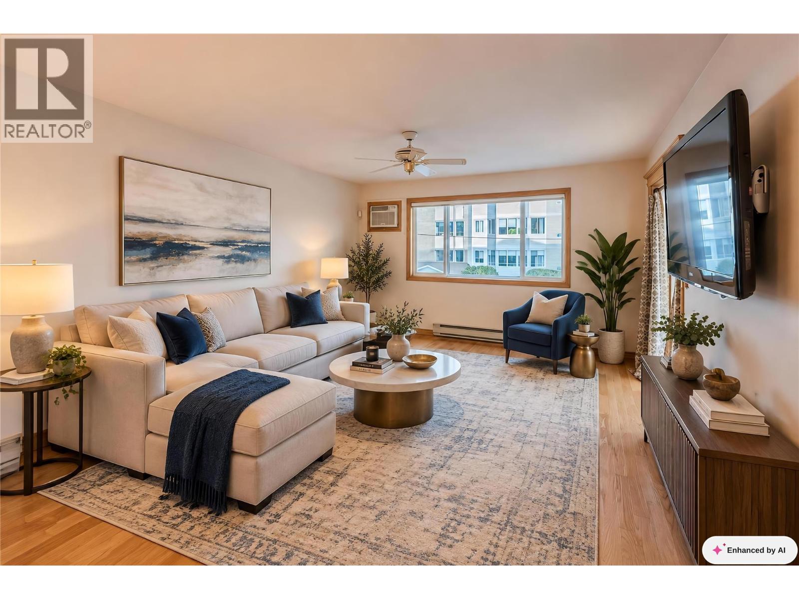 204 195 Warren Avenue West, Penticton