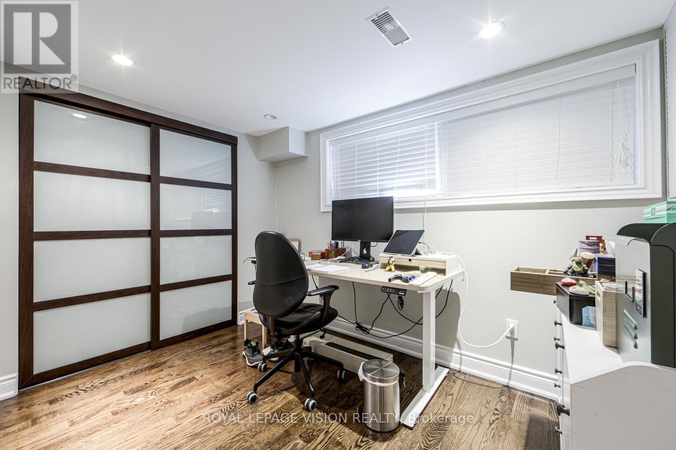 445 Shaw Street, Toronto, ON photo 22