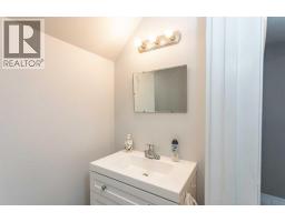 5724 55 Avenue, Lacombe, AB T4L1L8 Photo 23