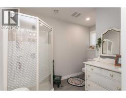 5724 55 Avenue, Lacombe, AB T4L1L8 Photo 24