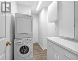 303 - 20 Harding Boulevard W, Richmond Hill, ON L4C9S4 Photo 19