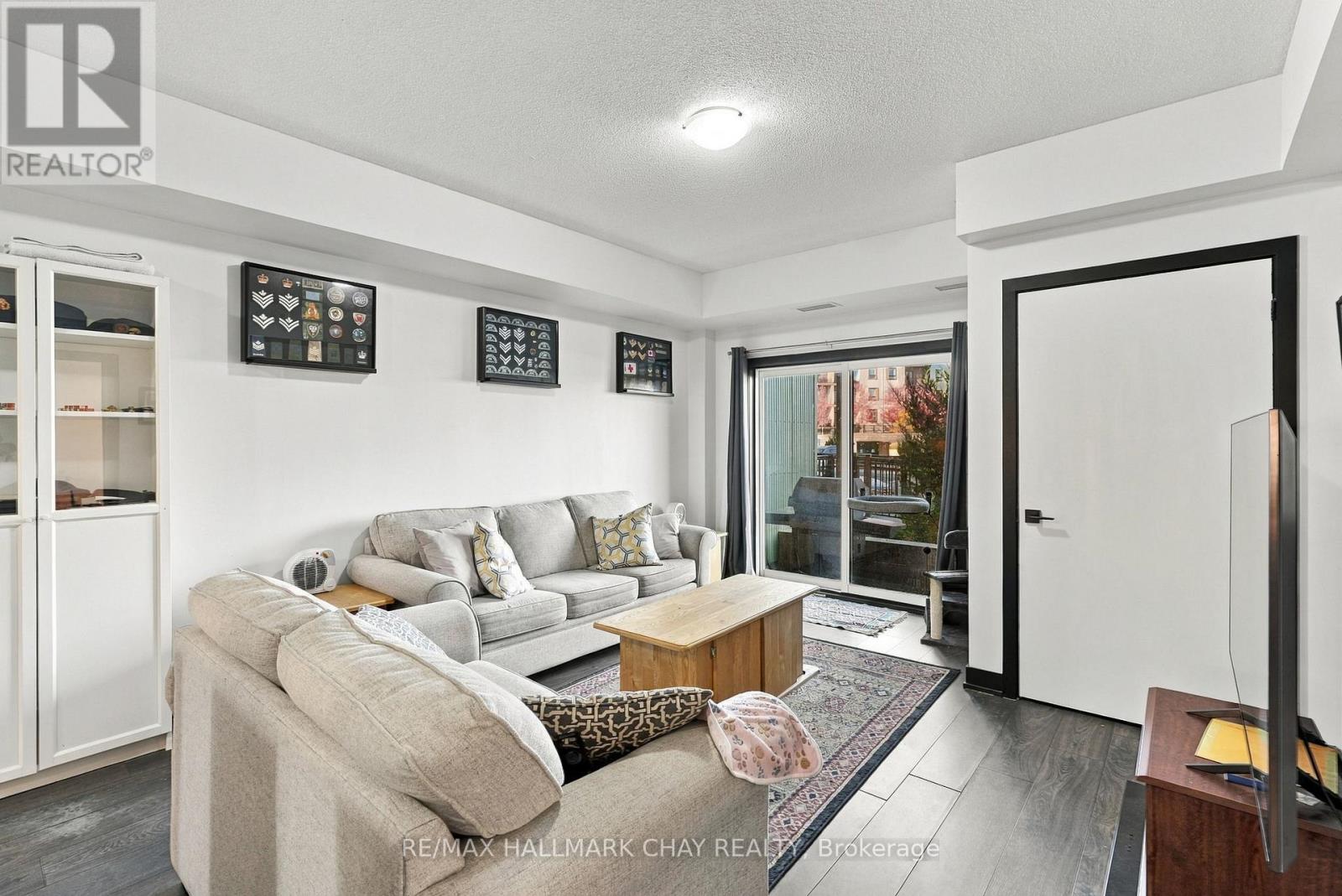 107- 5 Chef Lane, Barrie, ON photo 16