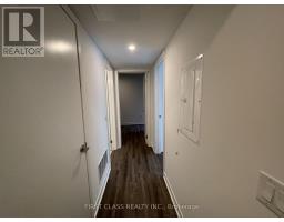 Th13 - 20 Ed Clark Gardens, Toronto, ON M6N1J5 Photo 9