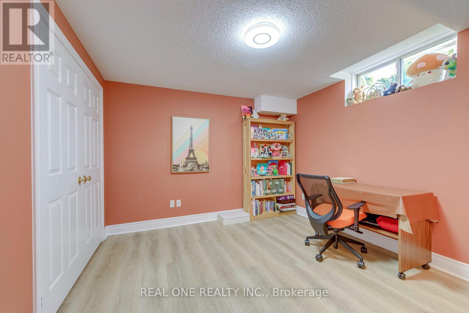 4250 Price Court, Burlington, ON photo 28