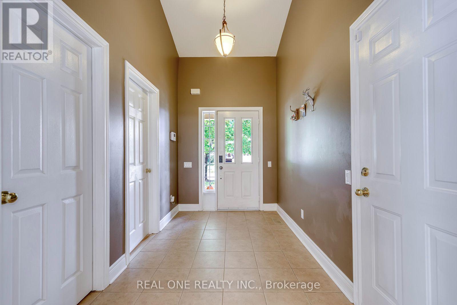4250 PRICE COURT, Burlington (Rose) — photo 4