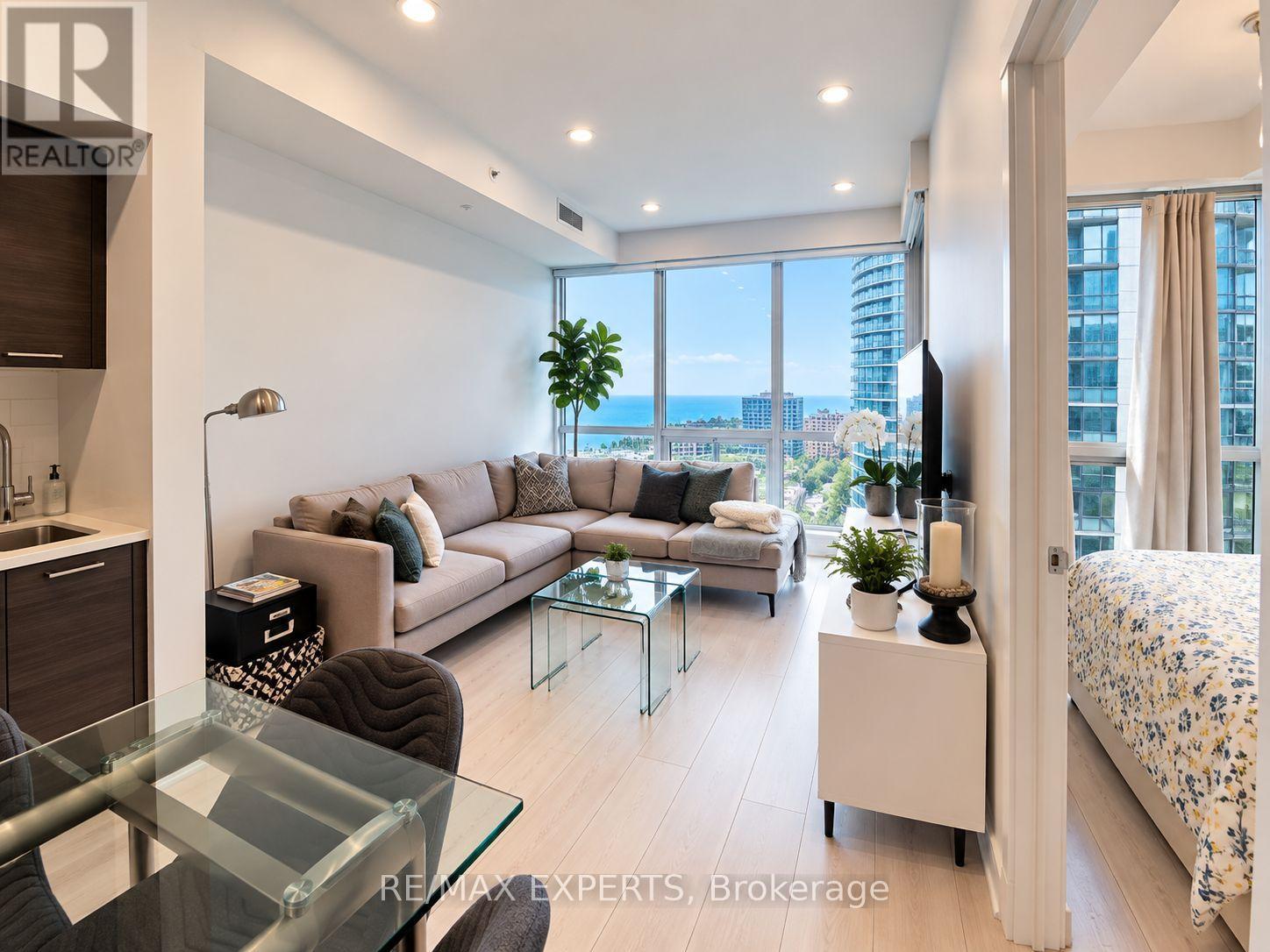 2802- 2200 Lakeshore Boulevard West, Toronto, ON photo 8