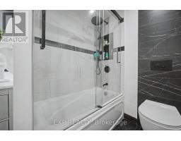 501 - 1000 Cedarglen Gate, Mississauga, ON L5C3Z5 Photo 15