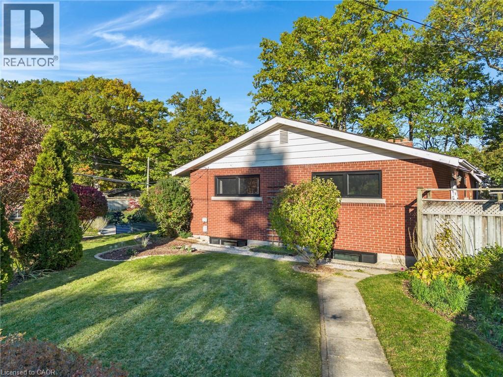 119 GLADSTONE Avenue - 43