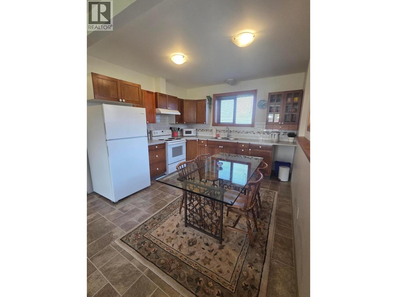 3486 Davy Road, Grand Forks - Image 1