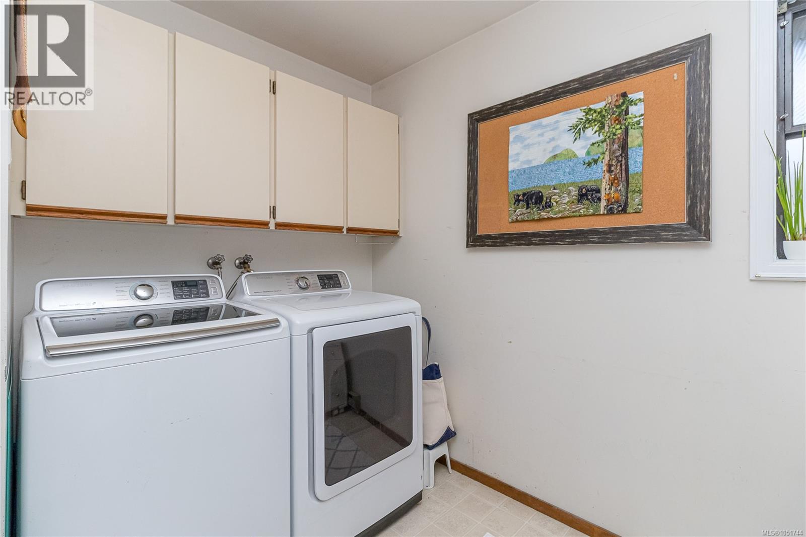 4413 Strom Ness Pl, Saanich - Image 1