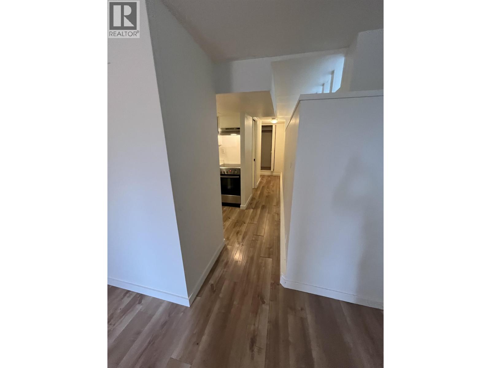3371 CHESTERFIELD AVENUE, North Vancouver - Image 1