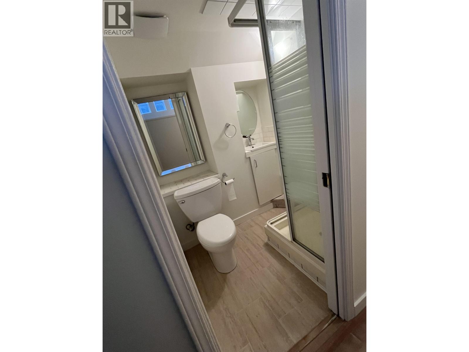 3371 CHESTERFIELD AVENUE, North Vancouver - Image 1