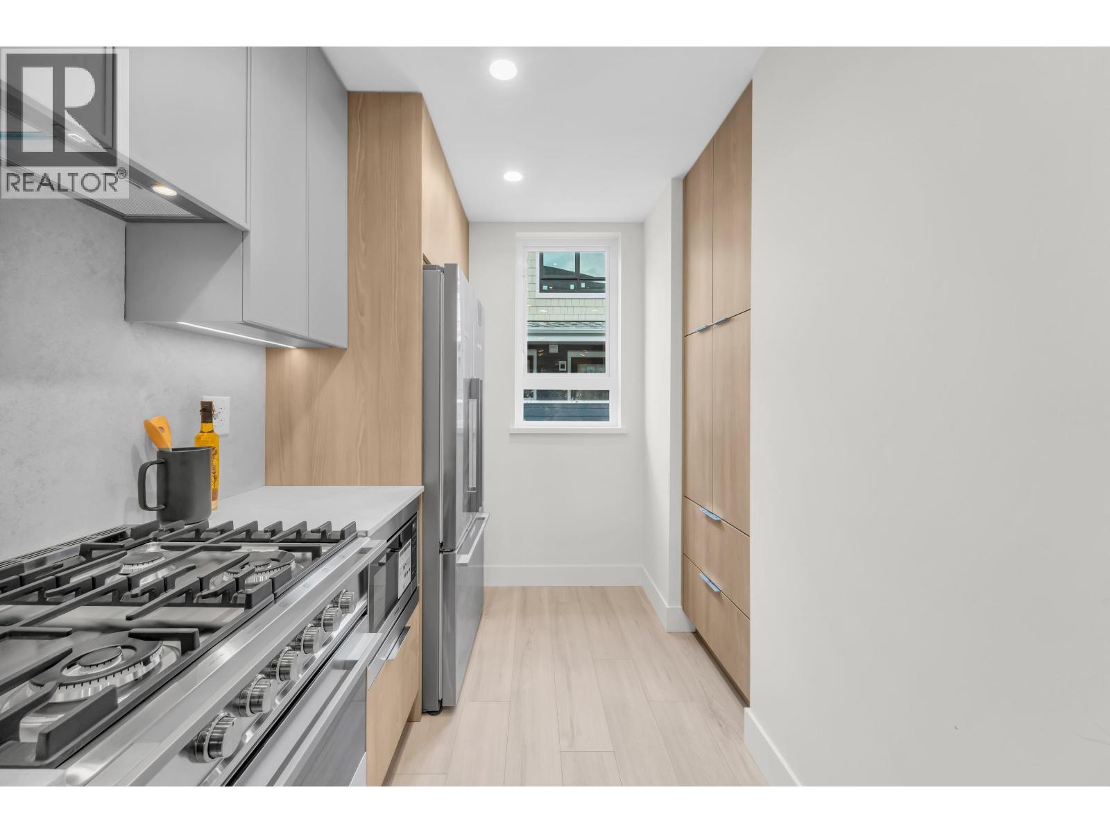4 9331 FERNDALE ROAD, Richmond - Image 1