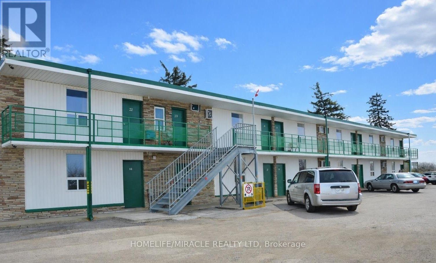 1701 LONDON LINE, Sarnia — photo 2