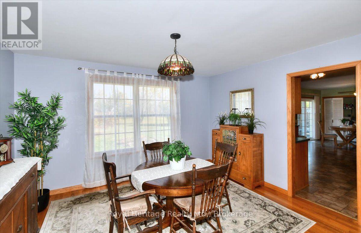 476 EMILY PARK ROAD - 13