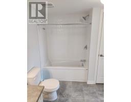 800 Kiniw Private, Ottawa, ON K1K5A3 Photo 14