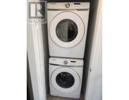 800 Kiniw Private, Ottawa, ON K1K5A3 Photo 16
