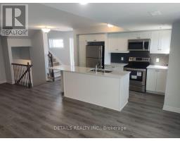 800 Kiniw Private, Ottawa, ON K1K5A3 Photo 6