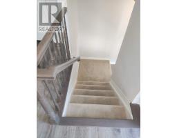 800 Kiniw Private, Ottawa, ON K1K5A3 Photo 11