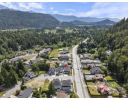 860 Willow Place, Harrison Hot Springs, Harrison Hot Springs, BC V0M1K0 Photo 37
