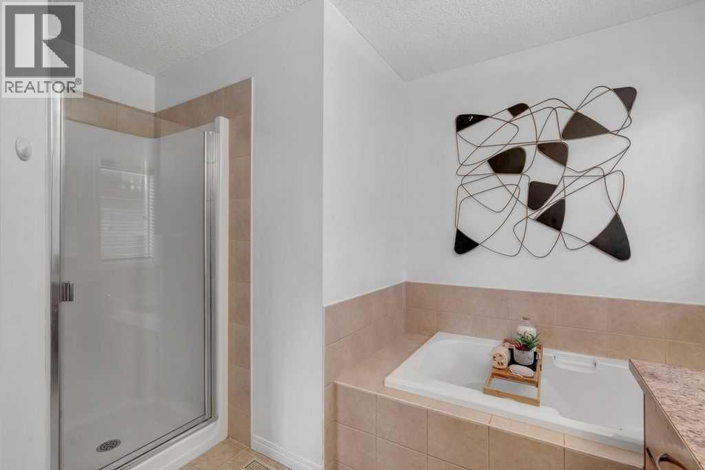 105 Saddlecrest Green NE, Calgary — photo 25