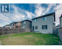 4pc Bathroom - 105 Saddlecrest Green Ne, Calgary, AB T3J5N5 Photo 6