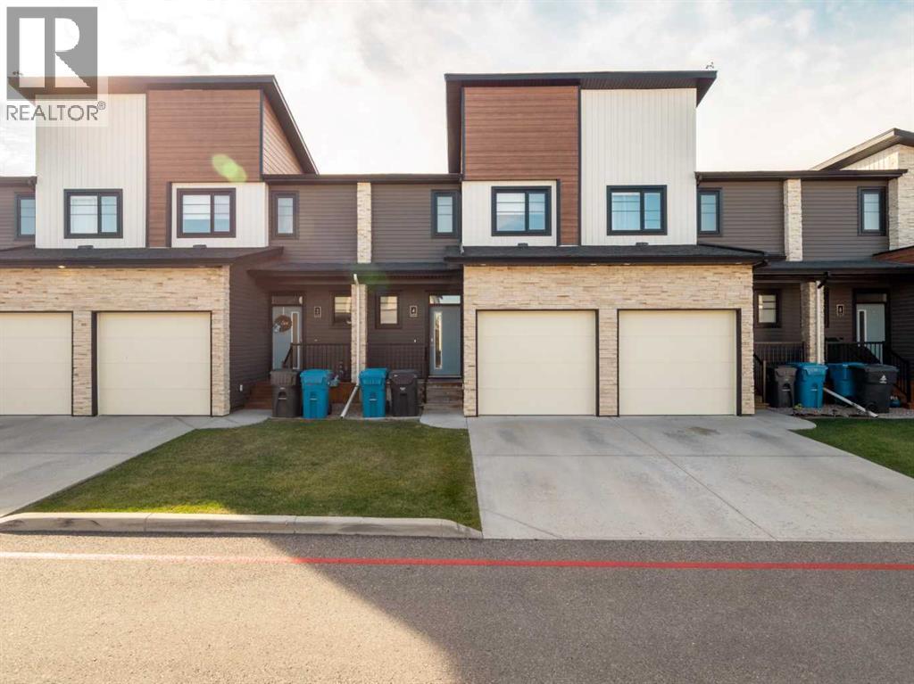 4, 450 Highlands Boulevard W, Lethbridge